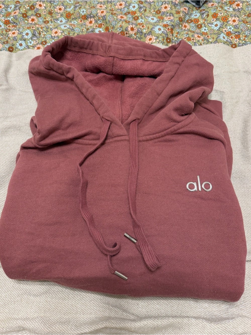 ALO Yoga Dusty Rose Hoodie Sweatshirt